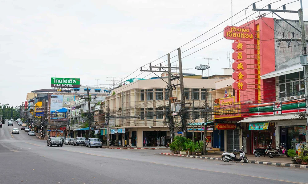 Explore Krabitown - Thailand motorcycle rental
